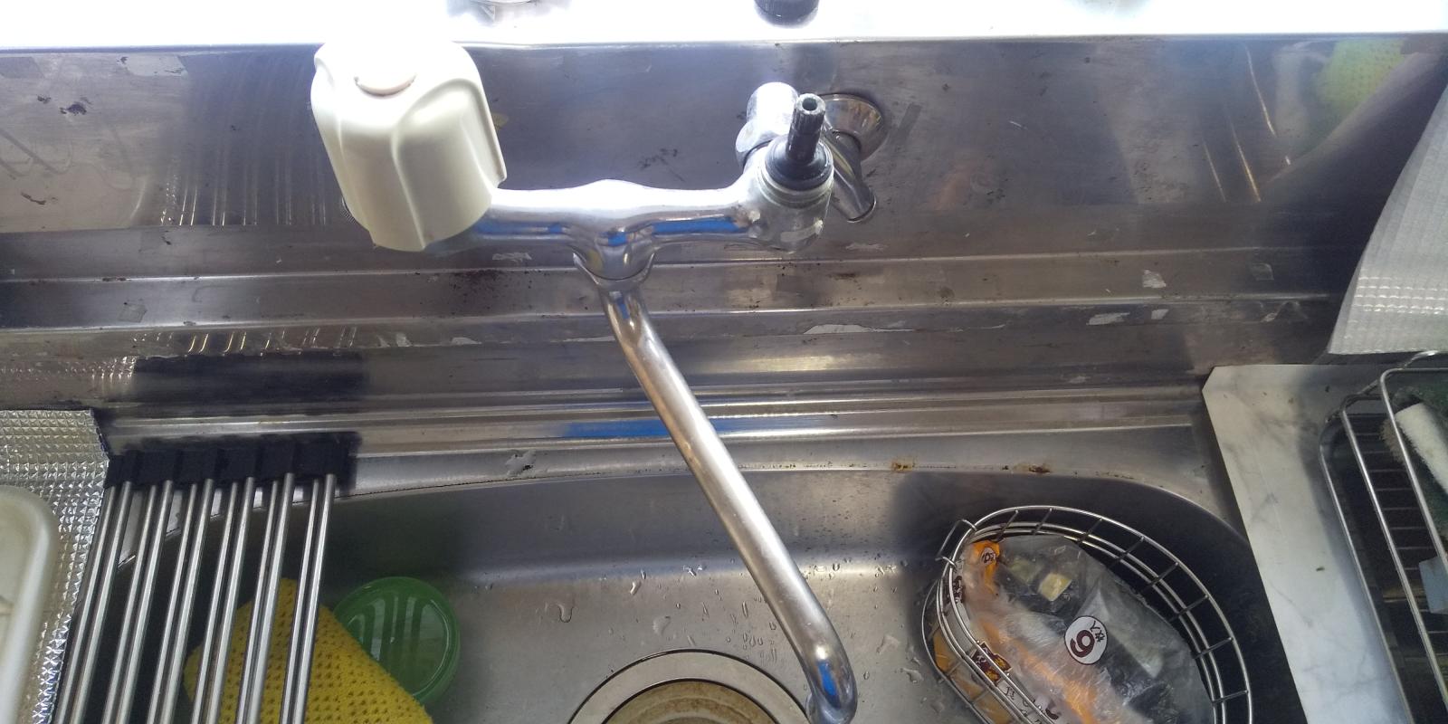 千歳市＿蛇口水漏れ