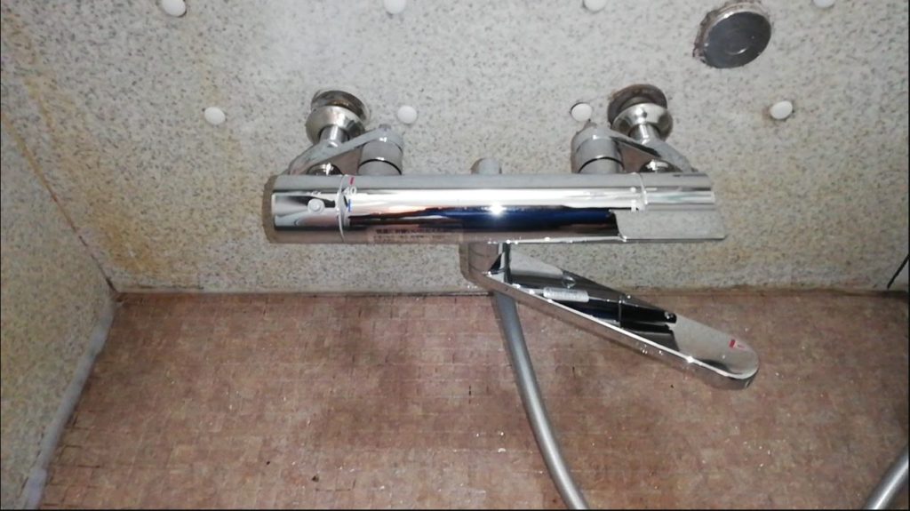 恵庭市島松　お風呂のシャワー