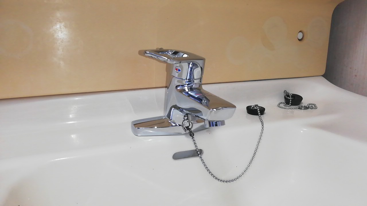 11洗面蛇口交換③