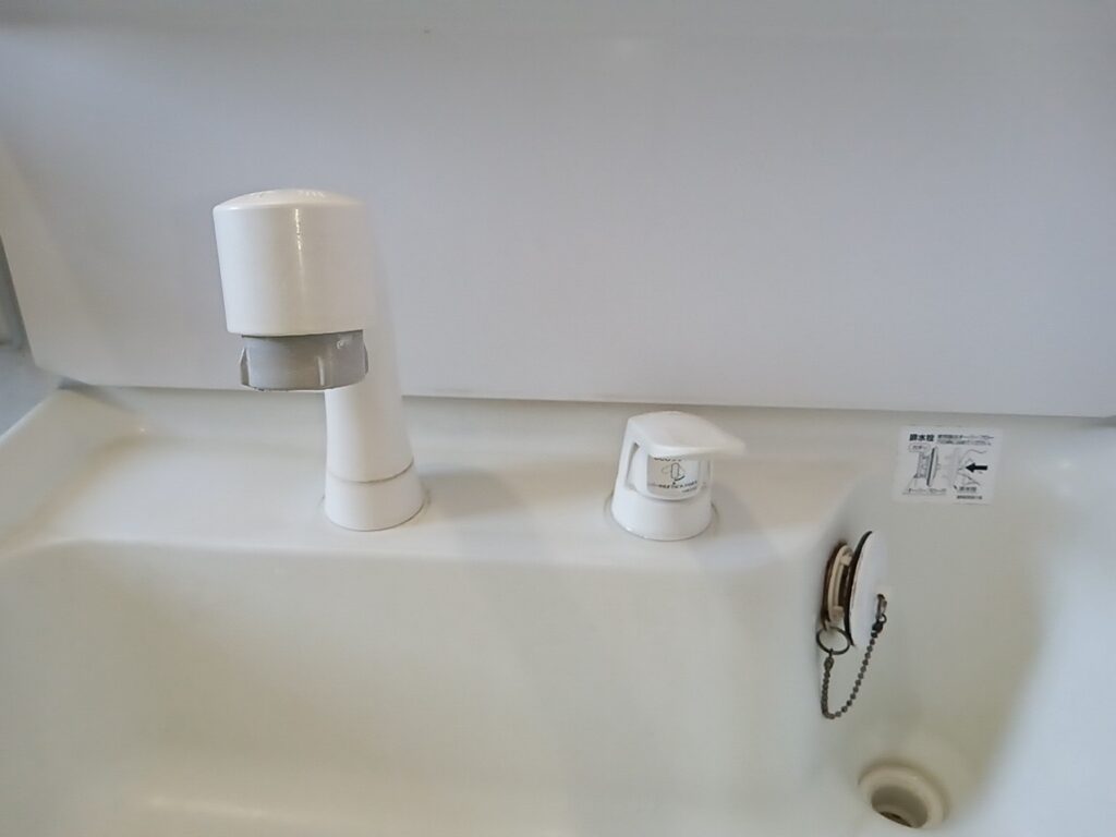 岩見沢市幌向北＿蛇口水もれ