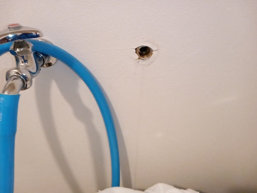 岩見沢市＿洗濯蛇口水漏れ