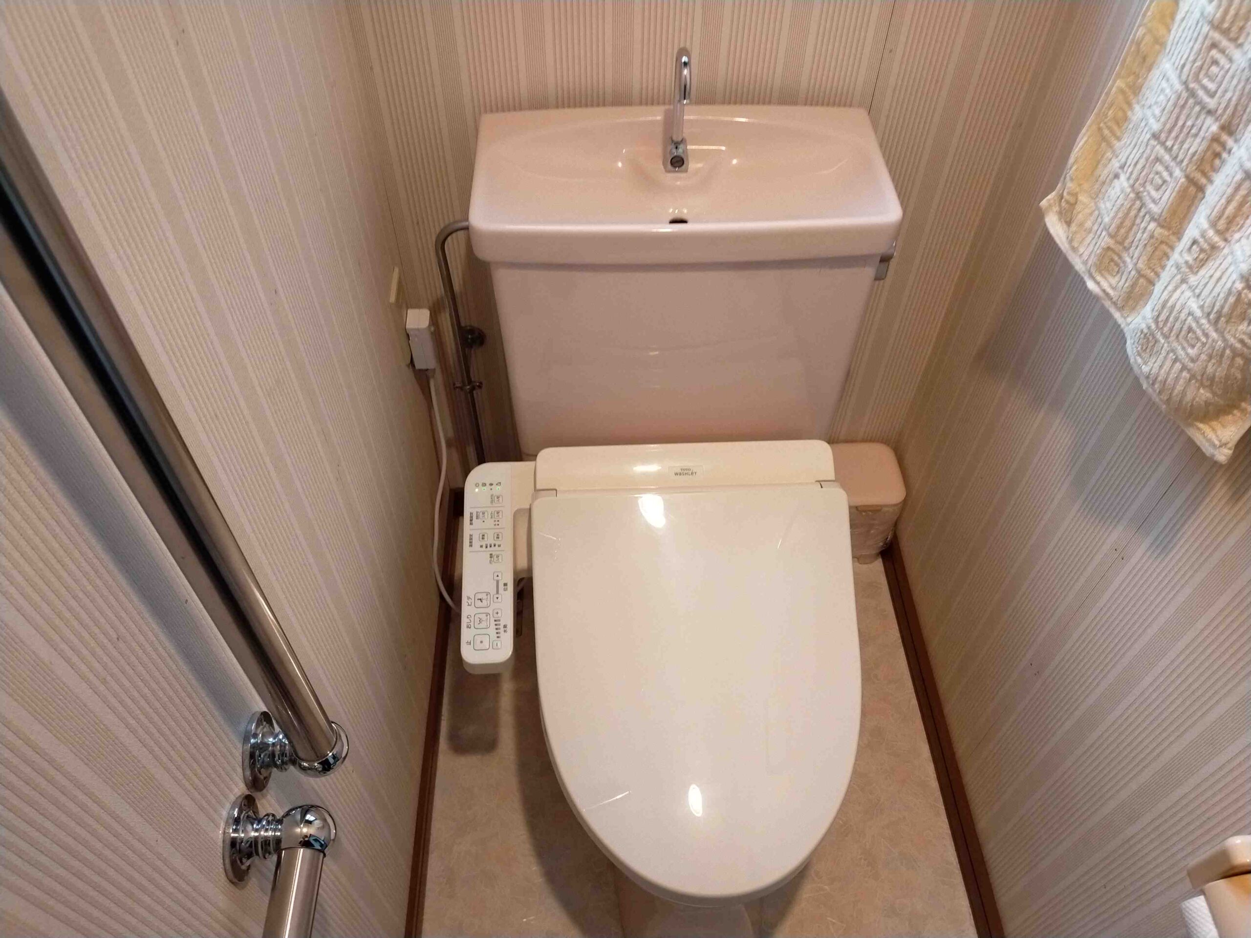 北広島市＿ウォッシュレット水漏れ