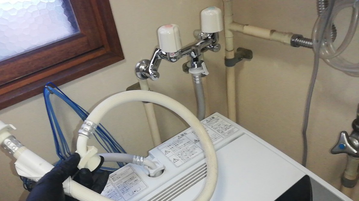 2洗濯蛇口交換②