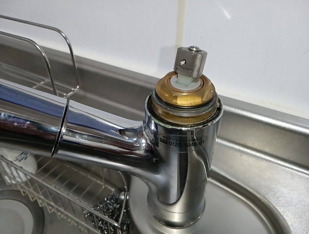 札幌市北区新琴似 キッチン蛇口水もれ