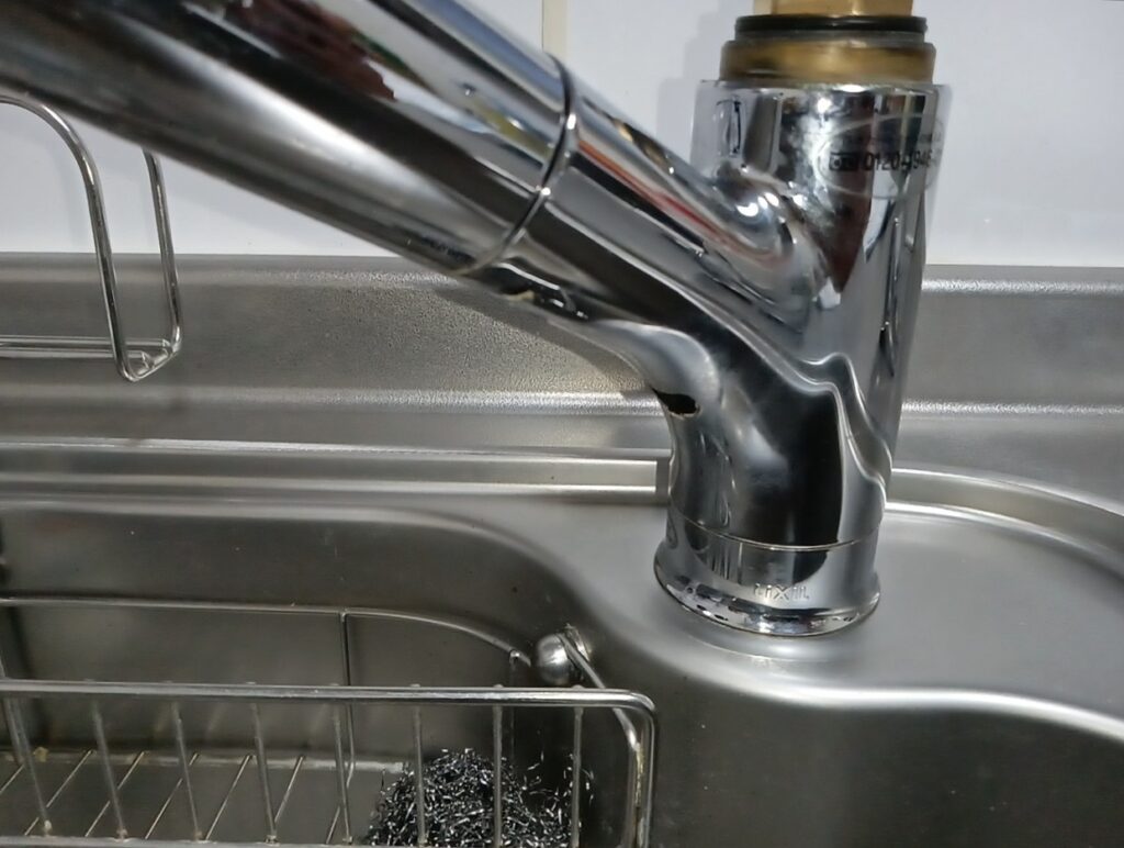 札幌市北区新琴似 キッチン蛇口水もれ