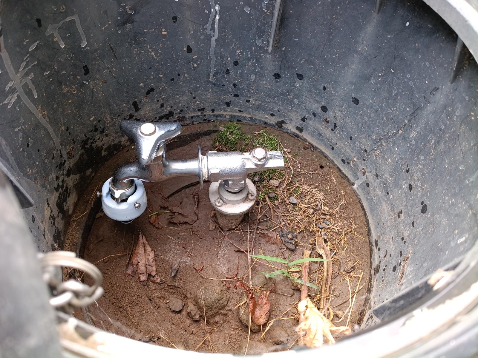 札幌市中央区＿散水栓水漏れ